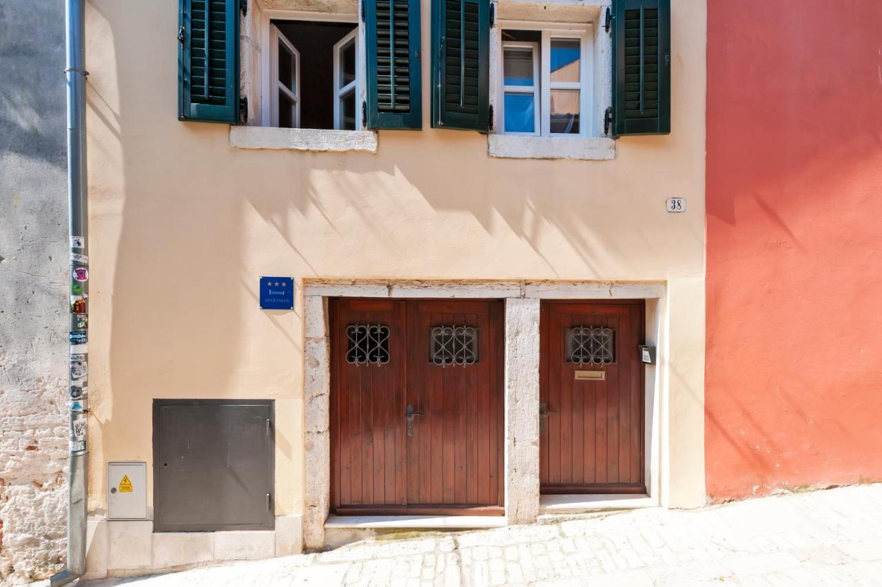 Happy House Bregovita By Irundo Ровинь Экстерьер фото